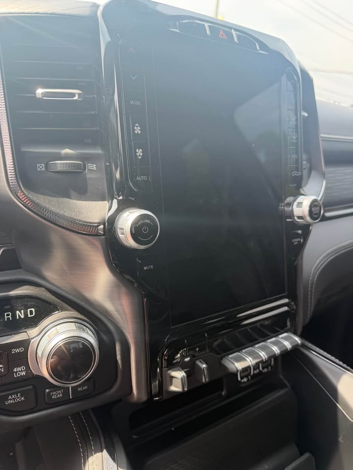 2024 Ram 2500 Crew Cab Power Wagon Pickup 4D 6 1/3 ft in Babylon, NY (photo 8) — photo 8