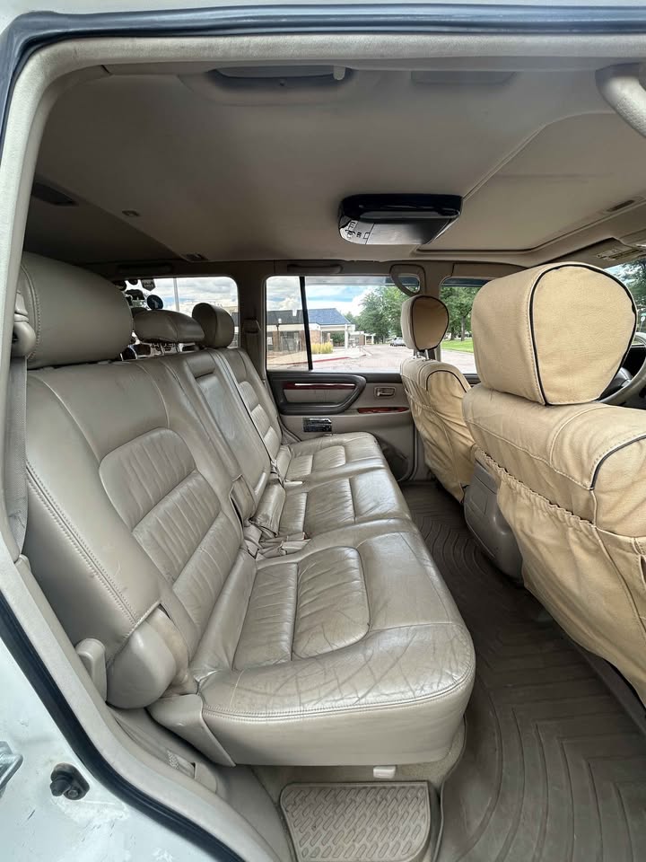 2001 Lexus LX · LX 470 Sport Utility 4D in Colorado Springs, CO (photo 10) — photo 10