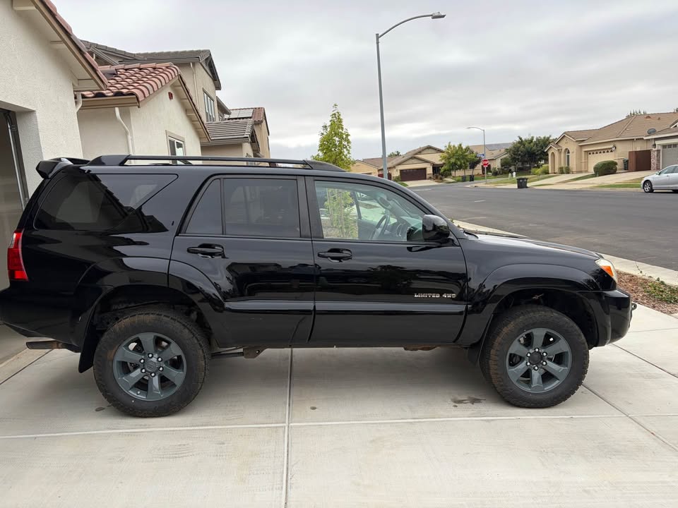 2007 Toyota 4Runner · Limited Sport Utility 4D in Rancho Cordova, CA (photo 3) — photo 3