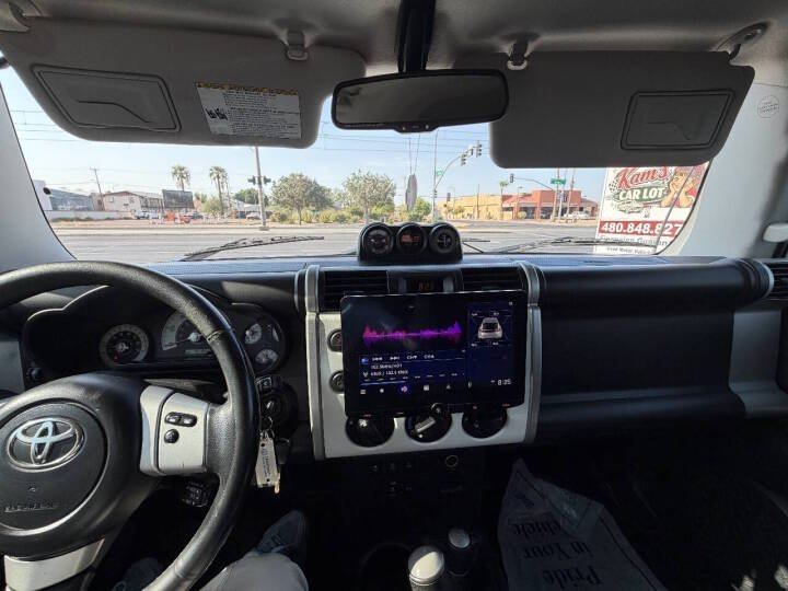 2011 Toyota FJ Cruiser Base in Mesa, AZ (photo 12) — photo 12