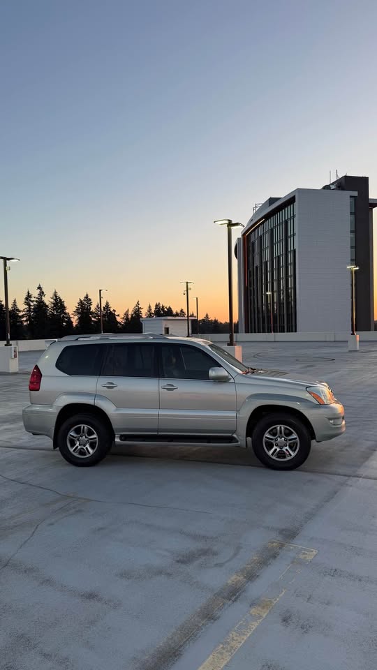 2004 Lexus GX · GX 470 Sport Utility 4D in Auburn, WA (photo 4) — photo 4