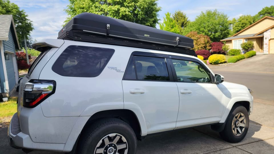 iKamper Skycamp 2.0 Rocky Black RTT + Attachments in Hillsboro, OR (photo 7)
