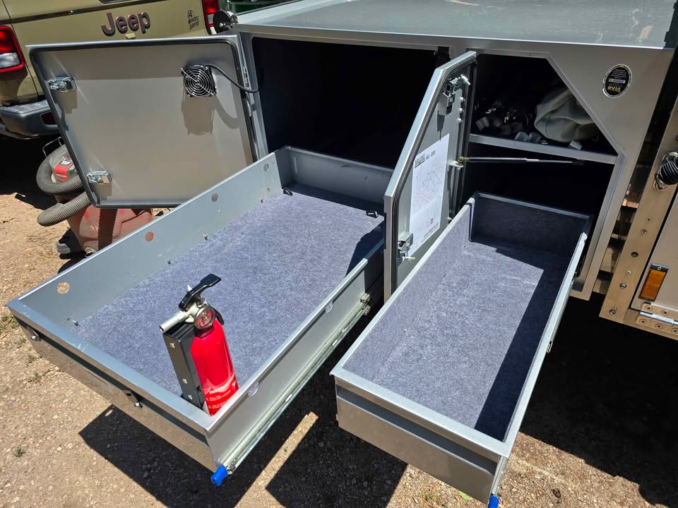 2020 Black Series Patron camper (photo 9) — photo 9