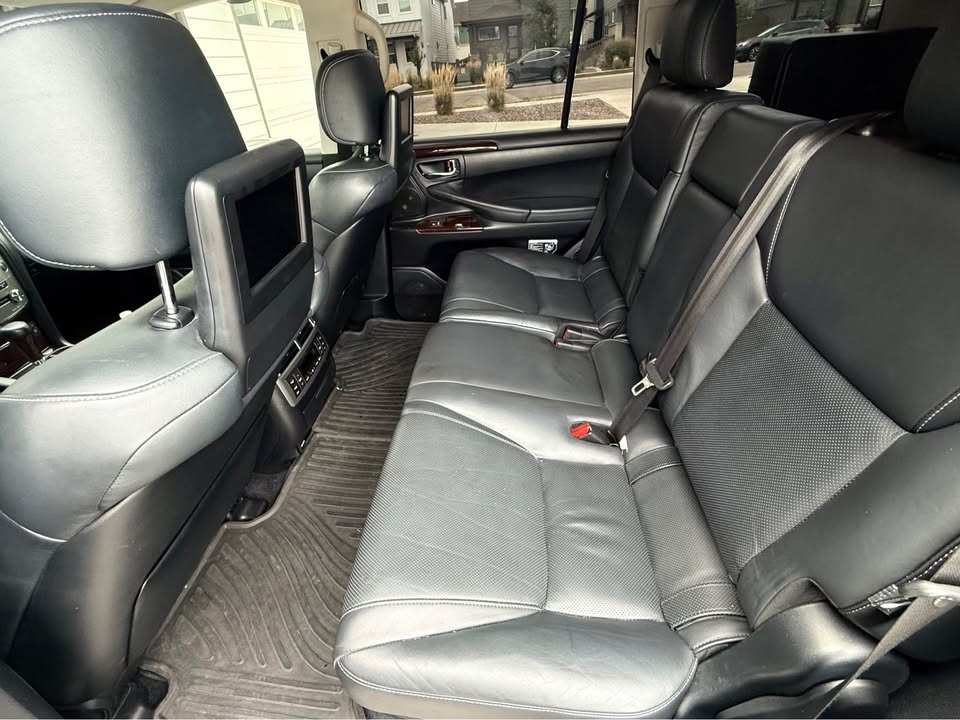 2015 Lexus LX · 570 (photo 6) — photo 6