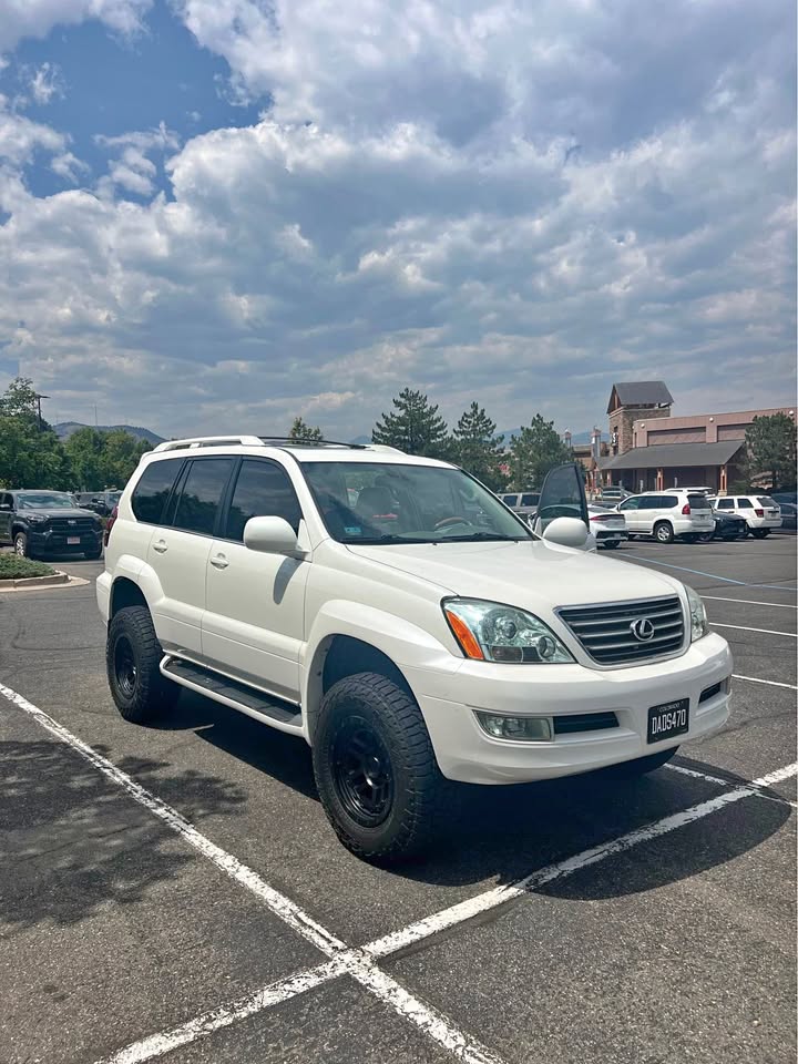 2005 Lexus GX · GX 470 Sport Utility 4D in Denver, CO (photo 1) — photo 1