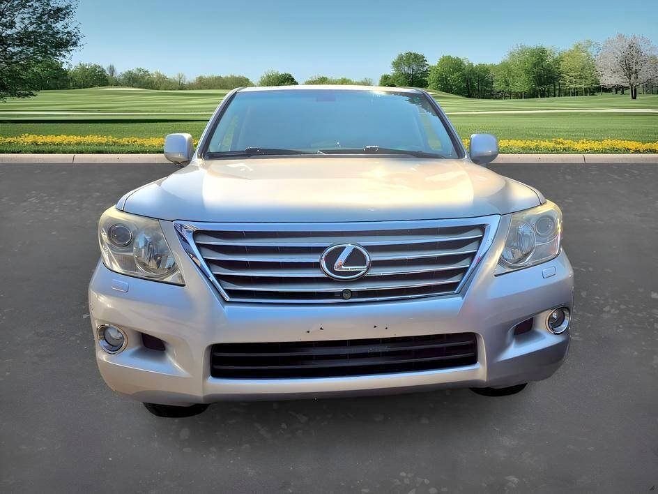 2011 Lexus LX 570 in Seattle, WA (photo 1) — photo 1
