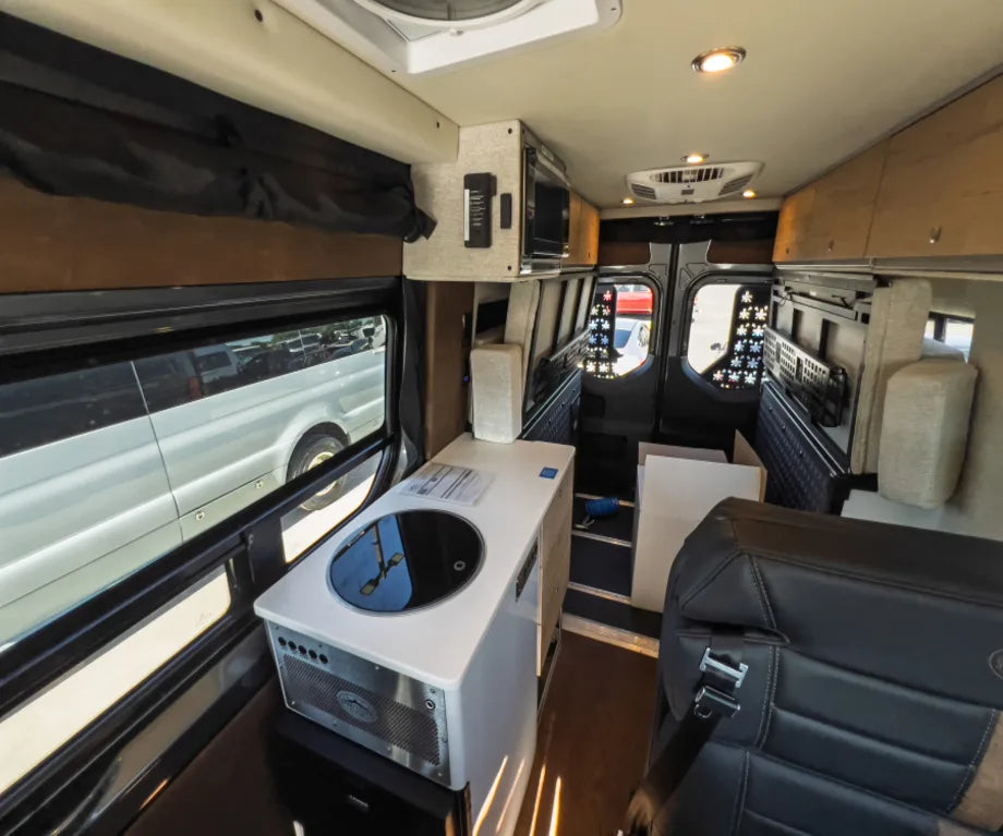 2026 Storyteller Overland DARK MODE DARK-AWD in Queen Creek, AZ (photo 9) — photo 9