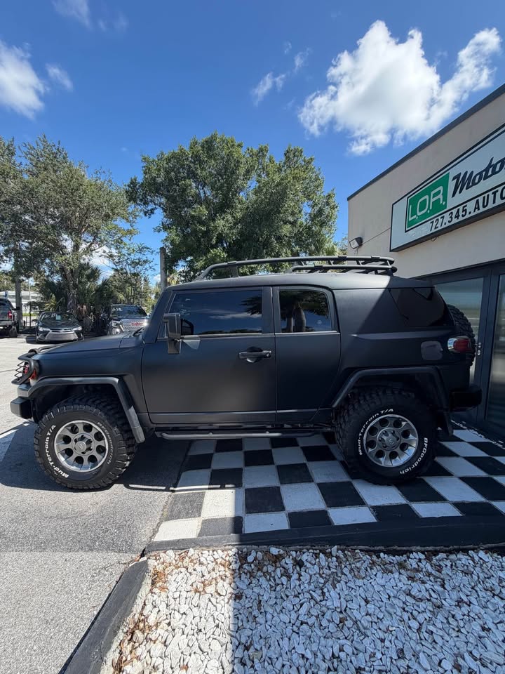 2011 Toyota FJ Cruiser · 4X4 40,000 MILES in Tampa, FL (photo 5) — photo 5