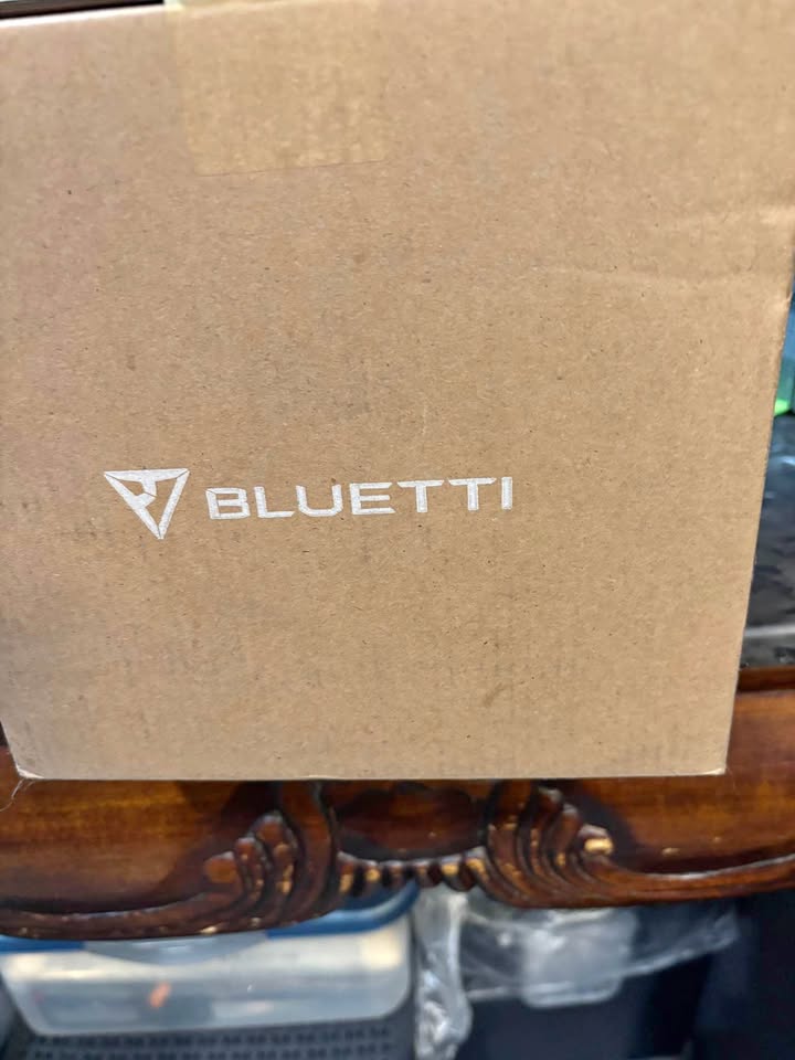 BLUETTI Charger 1 DC-DC Charger in Ventura, CA (photo 1) — photo 1