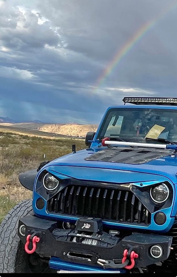 Smittybilt XRC Gen3 9500 Synthetic Winch + 3-Piece Jeep JK/JKU Front Bumper – in Toquerville, UT (photo 1) — photo 1