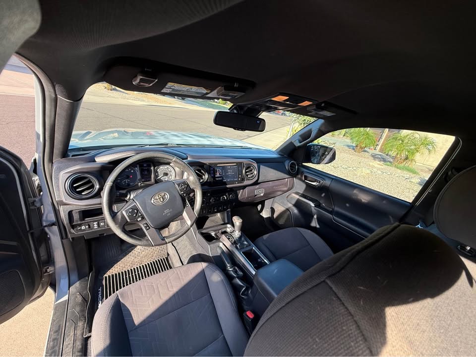 2018 Toyota Tacoma Double Cab · TRD Off-Road Pickup 4D 6 ft in Mesa, AZ (photo 5) — photo 5