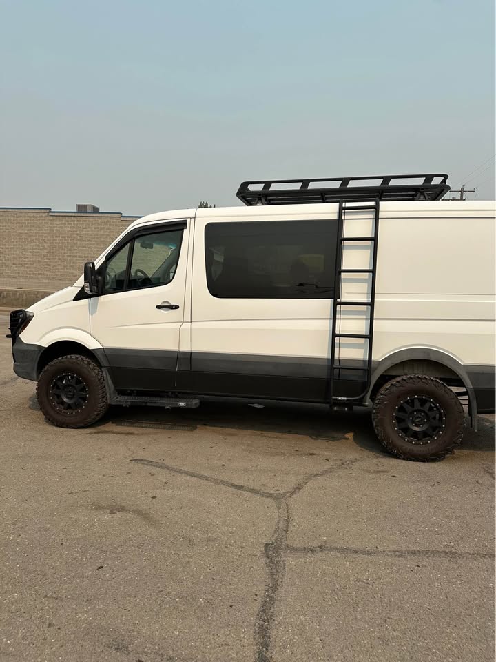 2017 Mercedes-Benz Sprinter 2500 Cargo · Standard Roof w/144" WB Van 3D in Meridian, ID (photo 2)