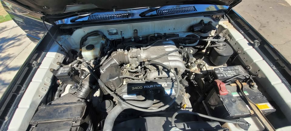 2001 Toyota Landcruiser · Sport Utility 4D in Scottsdale, AZ (photo 12) — photo 12