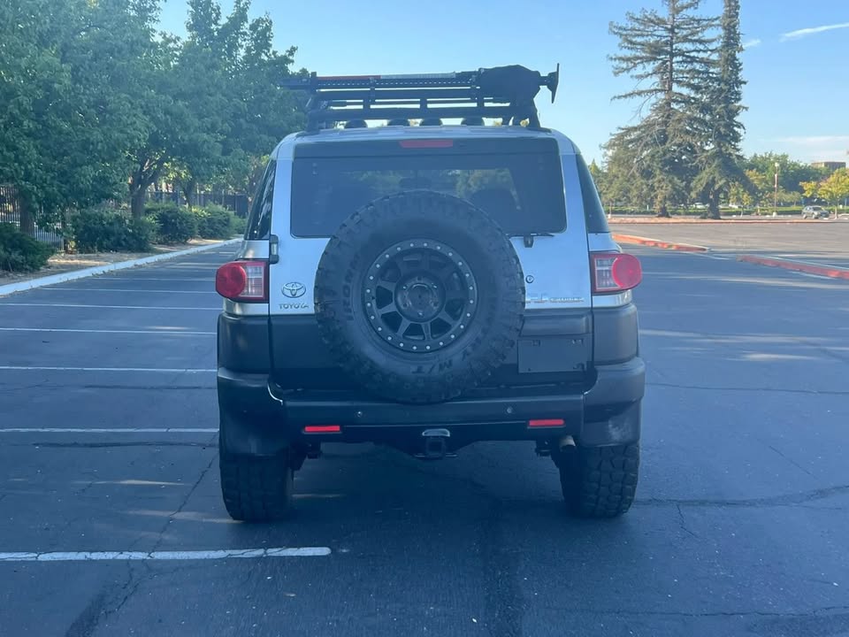 2007 Toyota FJ Cruiser in Sacramento, CA (photo 6) — photo 6