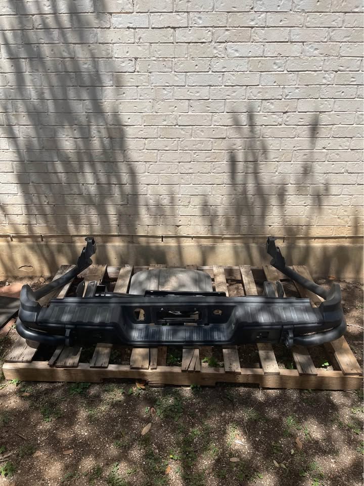 Chevrolet Colorado Bumper in San Antonio, TX (photo 4) — photo 4