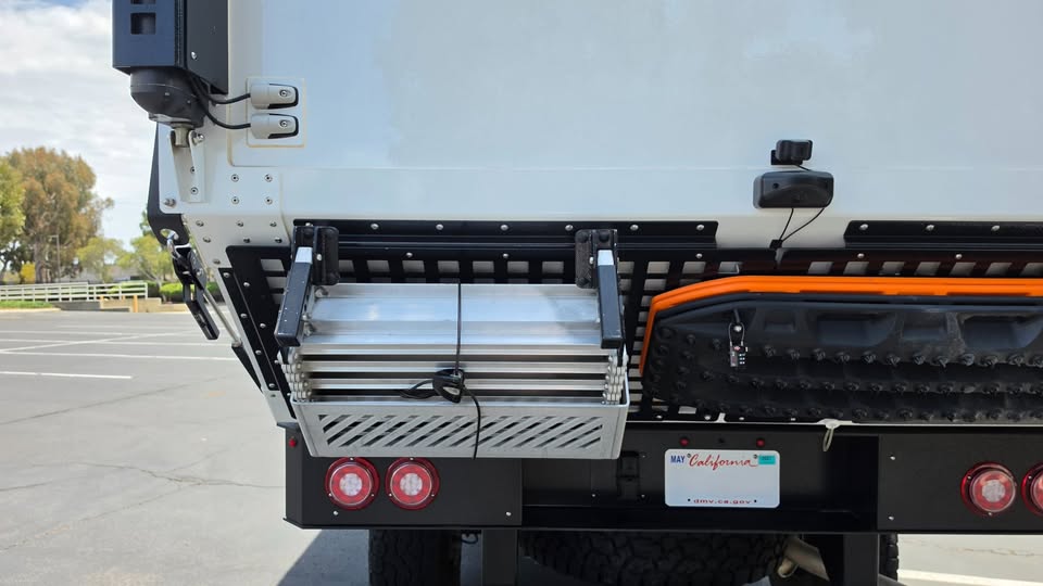 2024 Overland Explorer Vehcicles (OEV) hudson bay pop-up camper on 2023 RAM 3500 6.4L Hemi in Carlsbad, CA (photo 6)