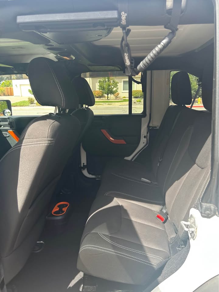 2015 Jeep Wrangler Unlimited · Rubicon (JK) Sport Utility 4D in Sparks, NV (photo 7) — photo 7