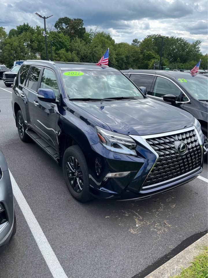 2021 Lexus GX · 460 in Lebanon, PA (photo 2) — photo 2