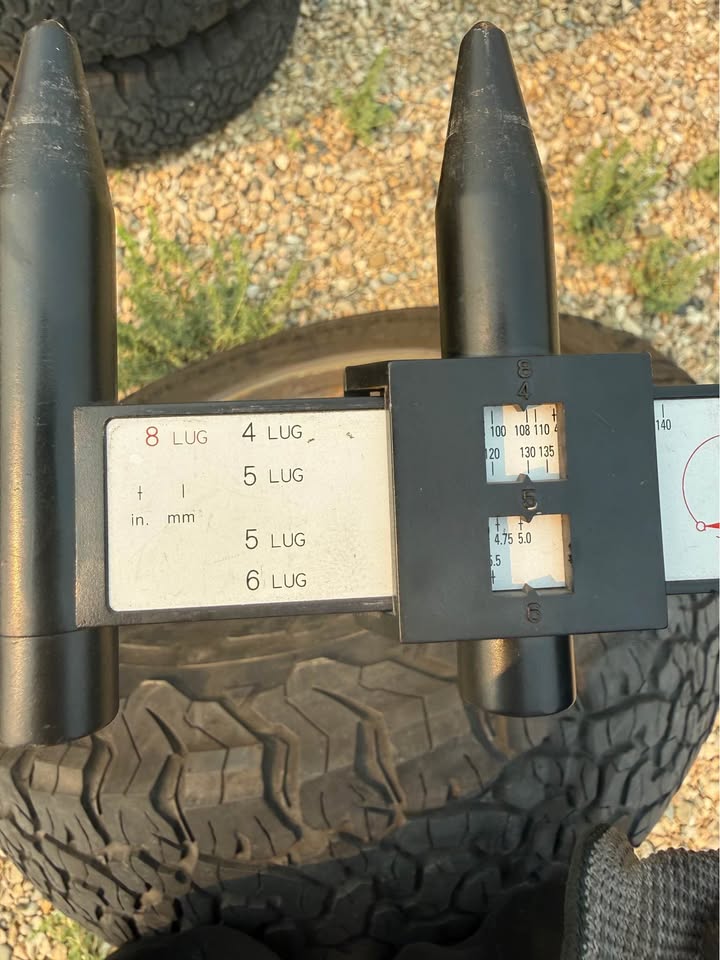 Jeep Factory 17-inch Wheels with BFGoodrich All-Terrain KO2 Tires in Boise, ID (photo 5)
