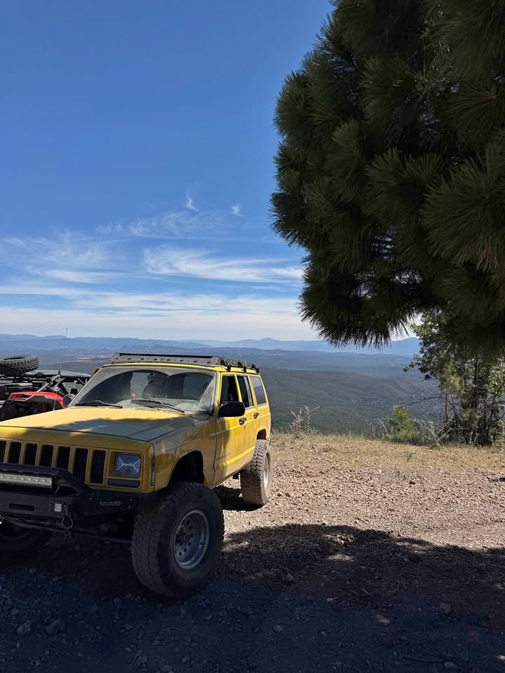 2001 Jeep Cherokee · Sport SUV 4D in Glendale, AZ (photo 1)