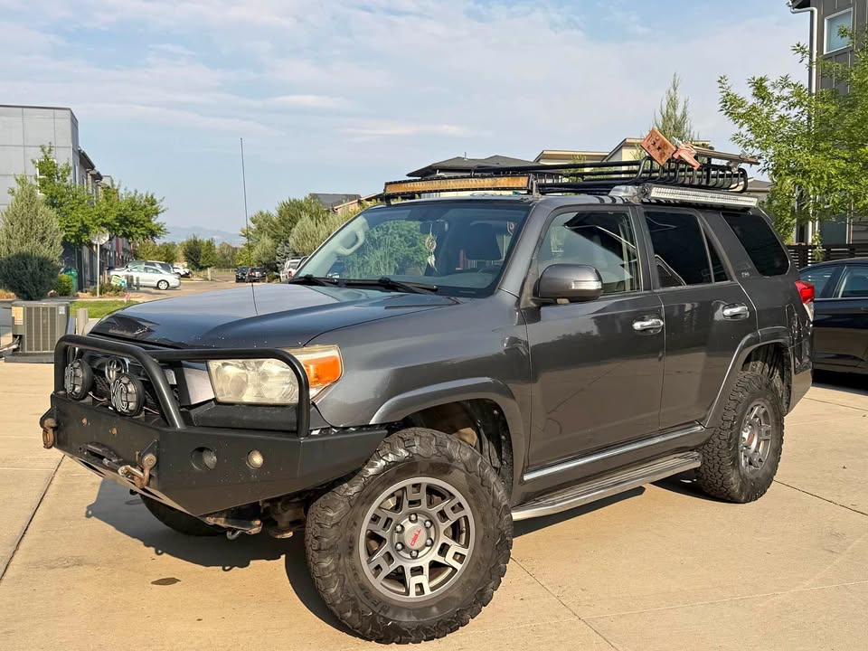 2010 Toyota 4Runner · SR5 Sport Utility 4D in Denver, CO (photo 1) — photo 1