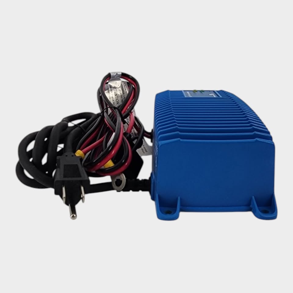 Victron Bpc121715106 Blue Smart Ip67 Battery Charger 12 Volt 17 Amp Waterproof (photo 5) — photo 5