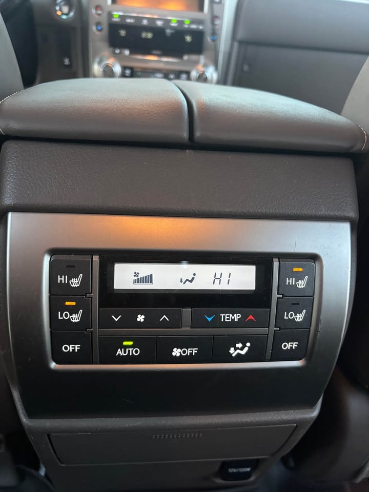 2015 Lexus GX · GX 460 Luxury Sport Utility 4D in Austin, TX (photo 11)
