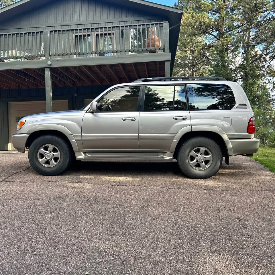 2001 Toyota Landcruiser · Sport Utility 4D in Cascade, CO (photo 1) — photo 1