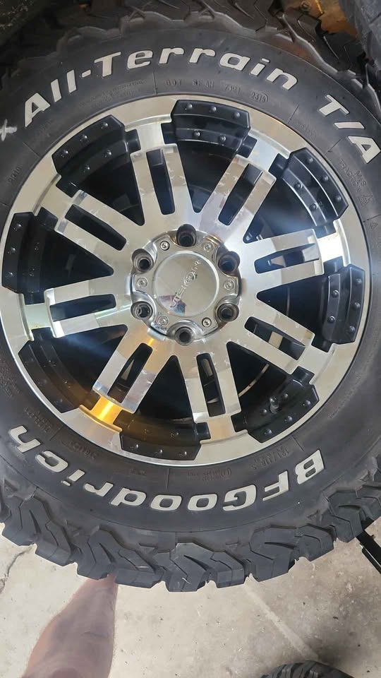 Full set of BFGoodrich All-Terrain T/A KO2 Tires on Vision Wheels in Antwerp, OH (photo 3)