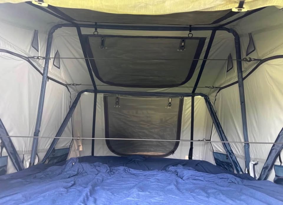 Thule Tepui Explorer Ayer 2 rooftop tent setup in Jerome, MI (photo 5) — photo 5
