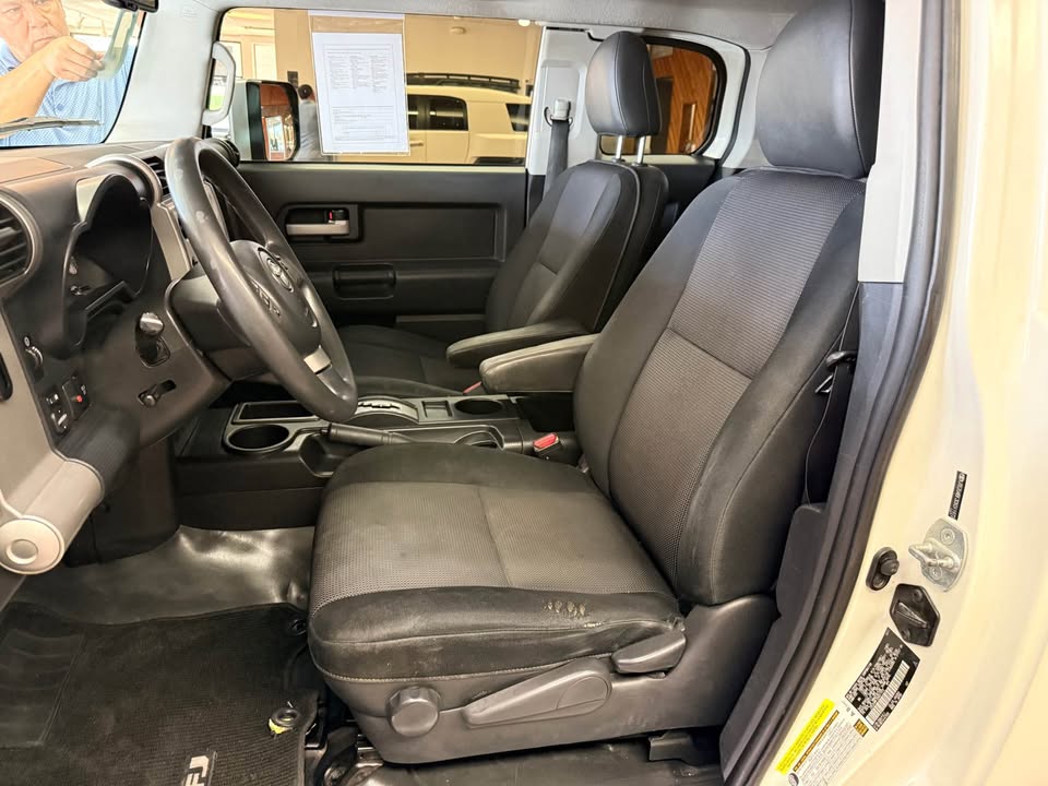 2012 Toyota FJ Cruiser · Sport Utility 2D in San Antonio, TX (photo 8) — photo 8