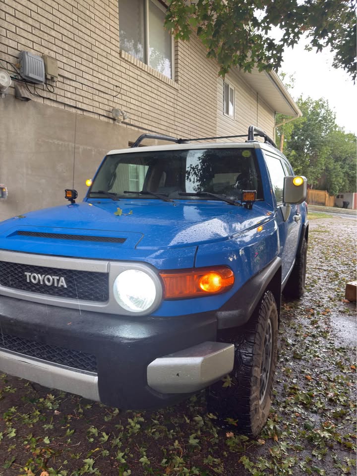 2007 Toyota FJ Cruiser · Sport Utility 2D in Kaysville, UT (photo 2) — photo 2