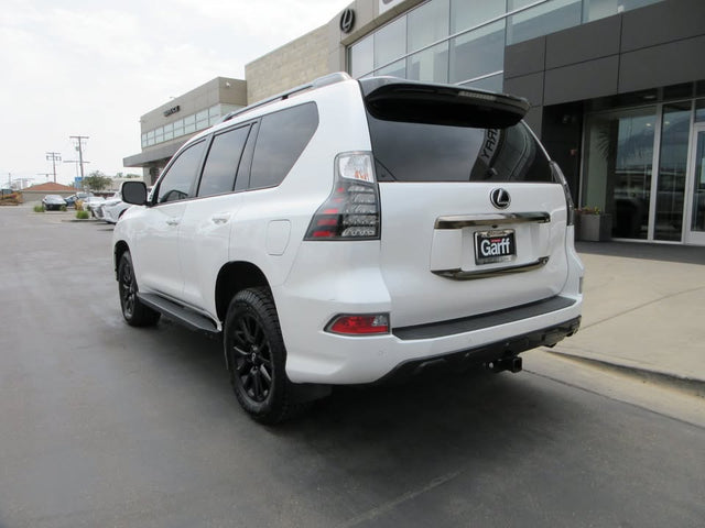 2023 Lexus gx 460 black line special edition — photo 3
