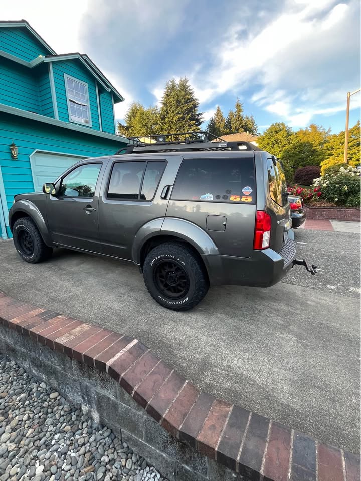 2008 Nissan Pathfinder · SE Sport Utility 4D in Kent, WA (photo 4) — photo 4