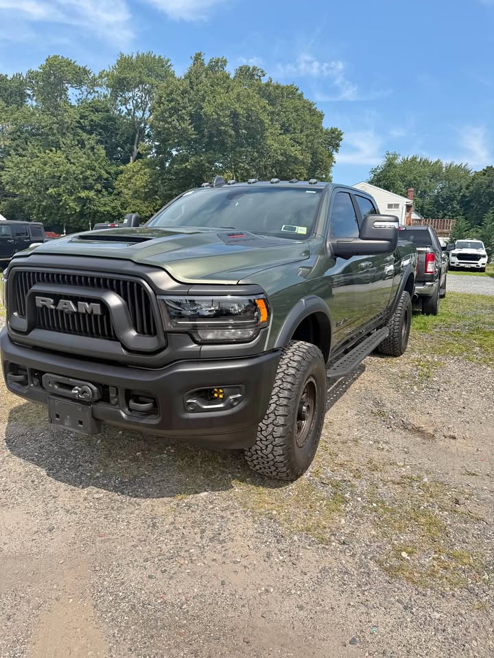 2024 Ram 2500 Crew Cab Power Wagon Pickup 4D 6 1/3 ft in Babylon, NY (photo 1) — photo 1