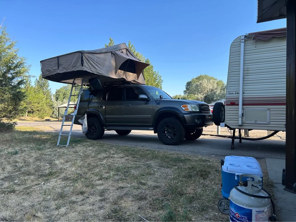 Smittybilt XL Gen 1 Rooftop Tent in Herriman, UT (photo 2) — photo 2
