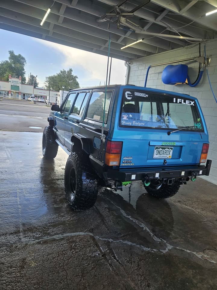 1993 Jeep Cherokee · Sport 4D in Wheat Ridge, CO (photo 4)