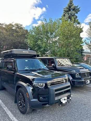 2023 Land Rover Defender 130 · SE Sport Utility 4D