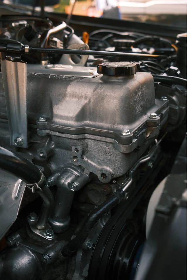 1994 Toyota Landcruiser · Sport Utility 4D in Tumwater, WA (photo 11) — photo 11
