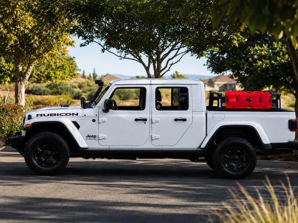 2020 Jeep Gladiator · Rubicon Pickup 4D 5 ft in Rancho Cordova, CA (photo 3) — photo 3