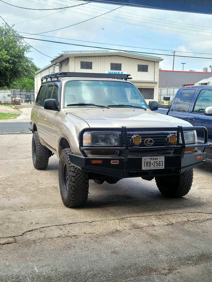 1996 Lexus LX · LX 450 Sport Utility 4D in Austin, TX (photo 3) — photo 3