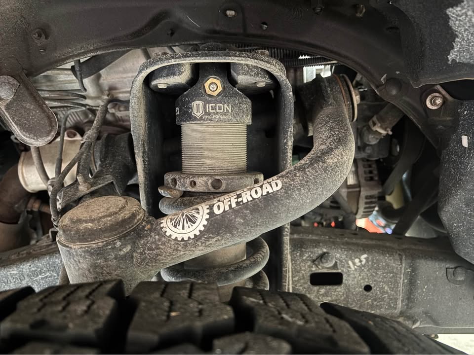2004 Lexus GX · GX 470 Sport Utility 4D (photo 12) — photo 12