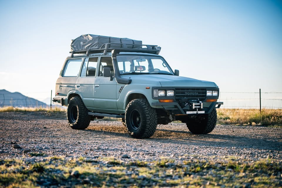 1989 Toyota Land Cruiser (photo 2) — photo 2