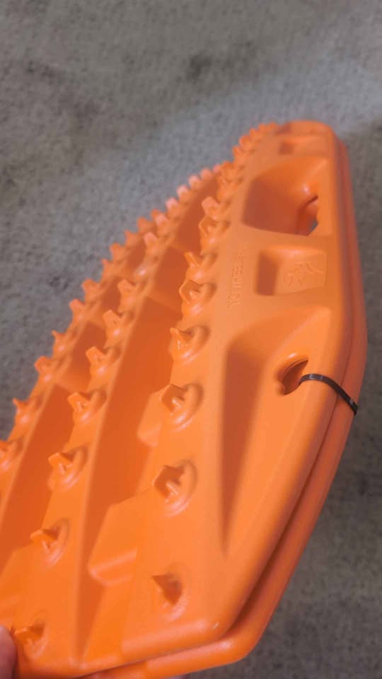 Maxtrax Mini Traction boards with jack base in Thornton, CO (photo 3) — photo 3