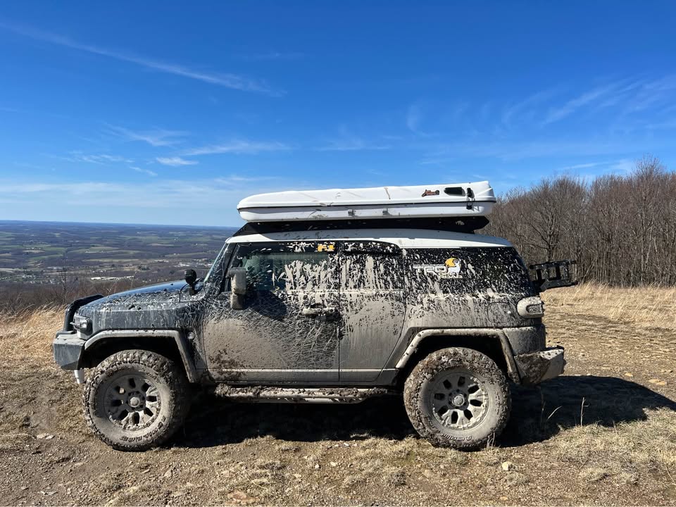 2008 Toyota FJ Cruiser in Seattle, WA (photo 4) — photo 4