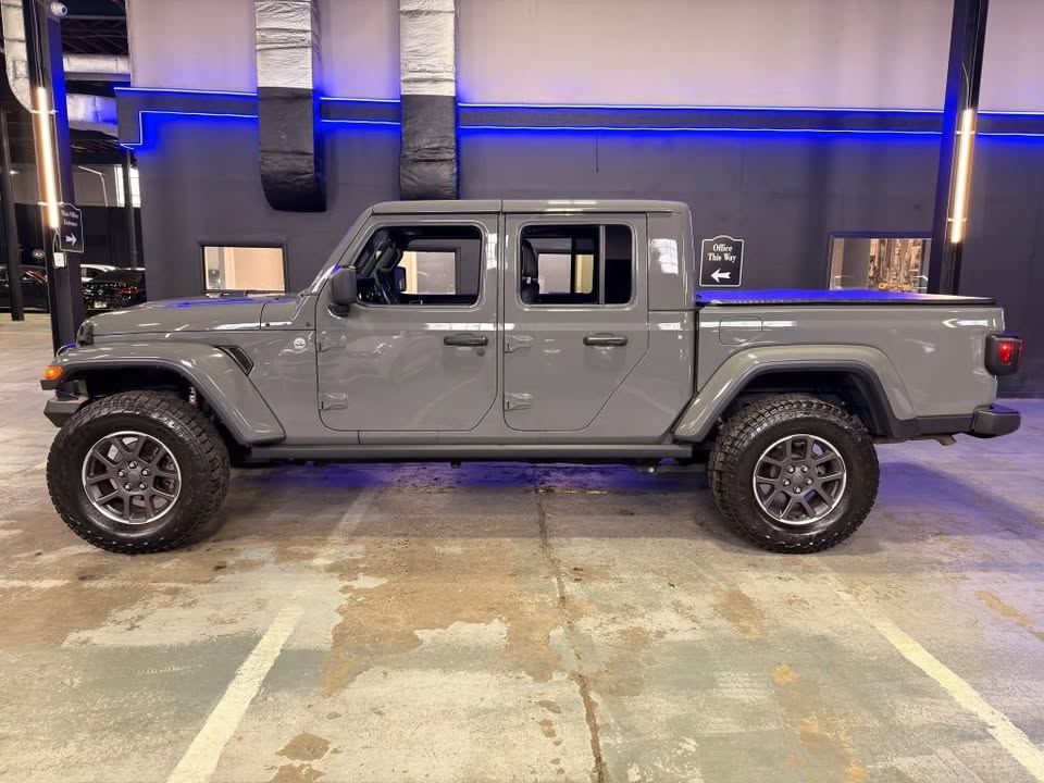 2022 Jeep Gladiator in Hasbrouck Heights, NJ (photo 2) — photo 2