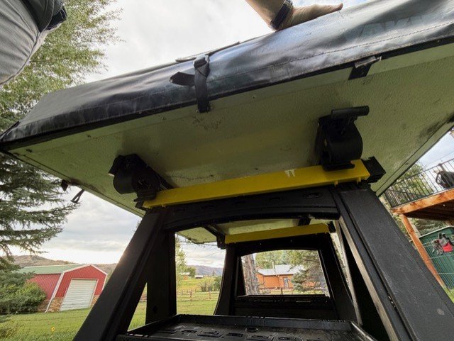 Yakima SkyRise 3 Rooftop Tent (2019) – Excellent, Like-New Condition in Edwards, CO (photo 7) — photo 7