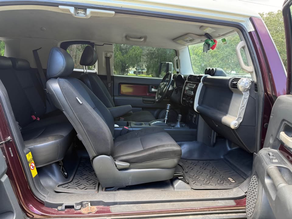 2007 Toyota FJ Cruiser · Sport Utility 2D in Mims, FL (photo 11) — photo 11