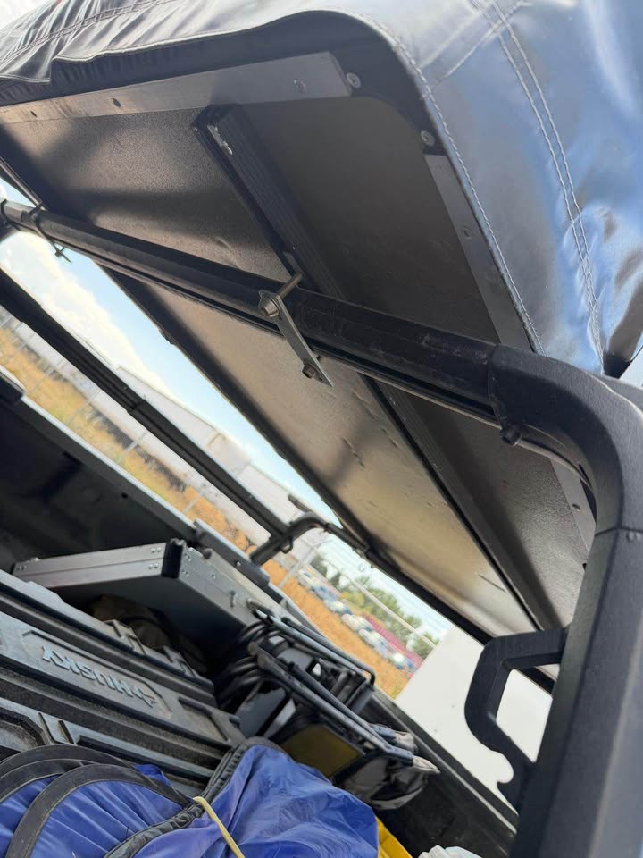 23ZERO Walkabout 72 Rooftop Tent + Yakima OverHaul HD Setup in Idaho Falls, ID (photo 8) — photo 8