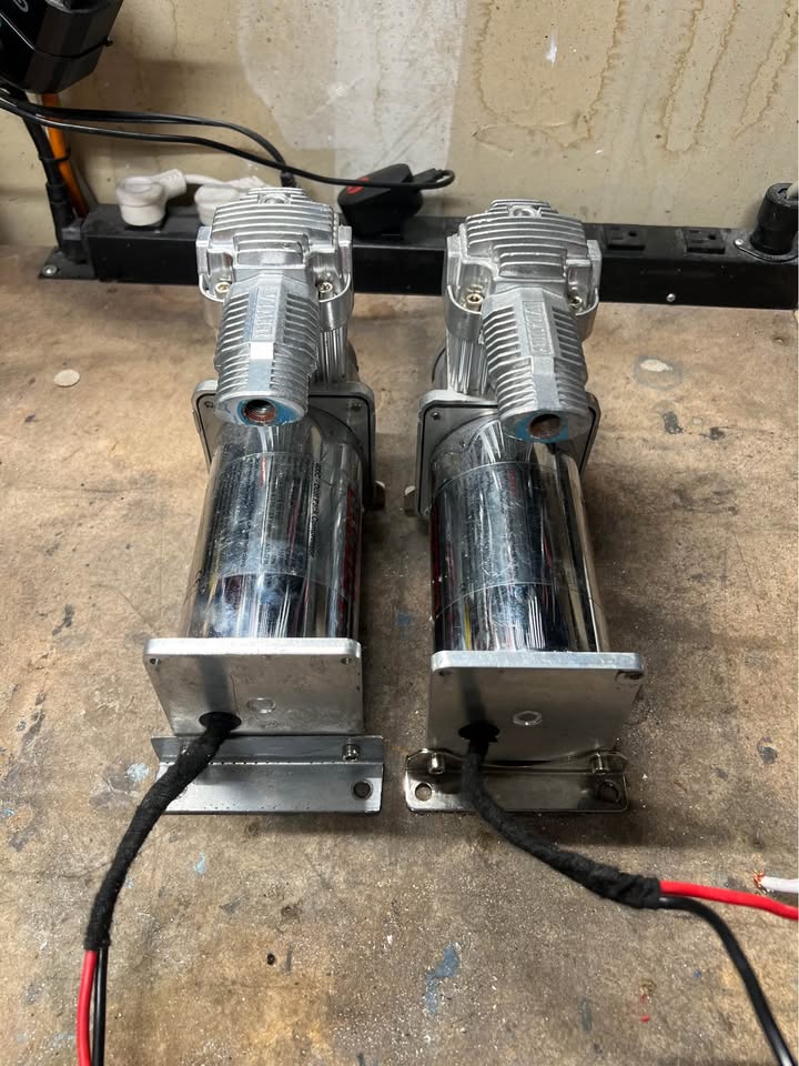 X2 Viair 400c airride compressors in Woodinville, WA (photo 4) — photo 4